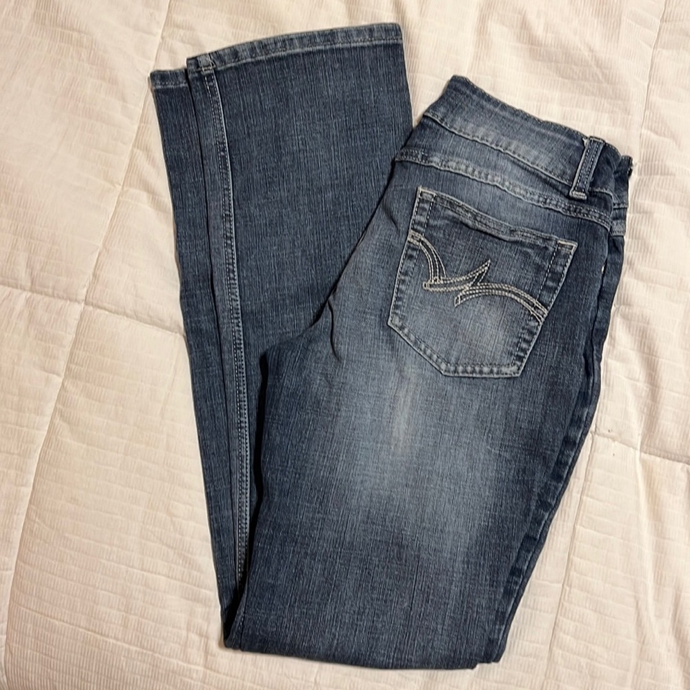 Wrangler Jeans Slim Straight Leg Mid-Rise 29”x 31.5” new condition